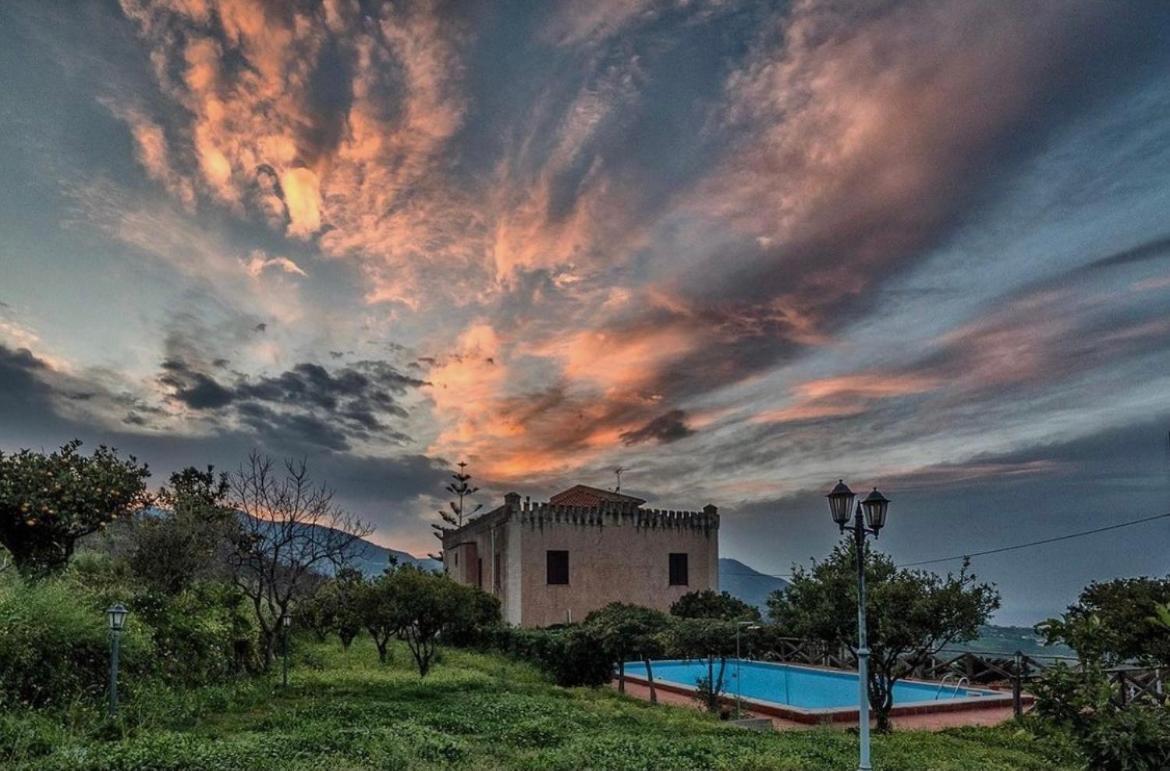 Villa Rica Patti Bagian luar foto